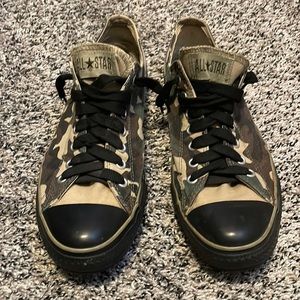 Camp/Black Converse All Stars